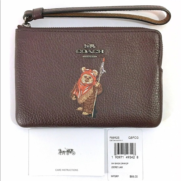 Coach X Star Wars Ewok Corner Zip Wristlet Bag NWT - Picture 6 of 8